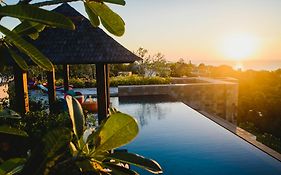 Luxury Apartment At Ayana Residences